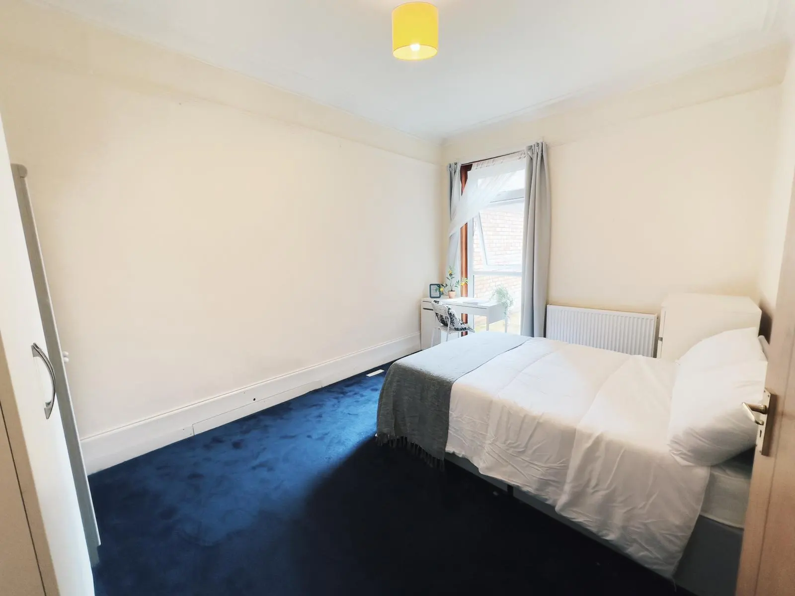 Double room near BALHAM!! 